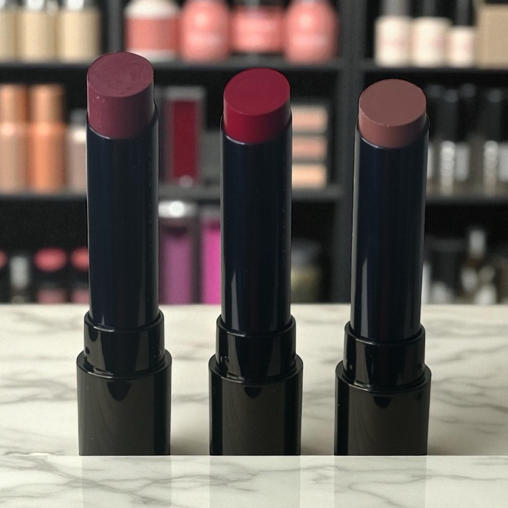 Mary Kay Supreme Hydrating Lipstick.Better Than Bare.